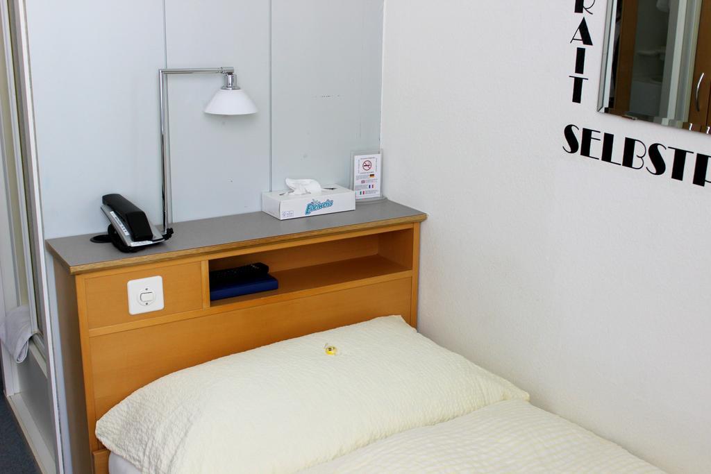 Hotel Muenchnerhof Basel Bagian luar foto